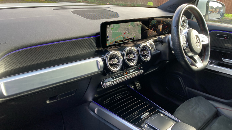 Mercedes-Benz GLB 200 AMG Line Premium 5dr 7G-Tronic Petrol Estate